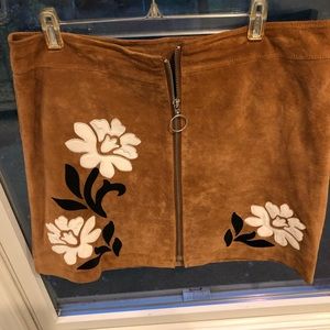 Adorable leather flowered skirt